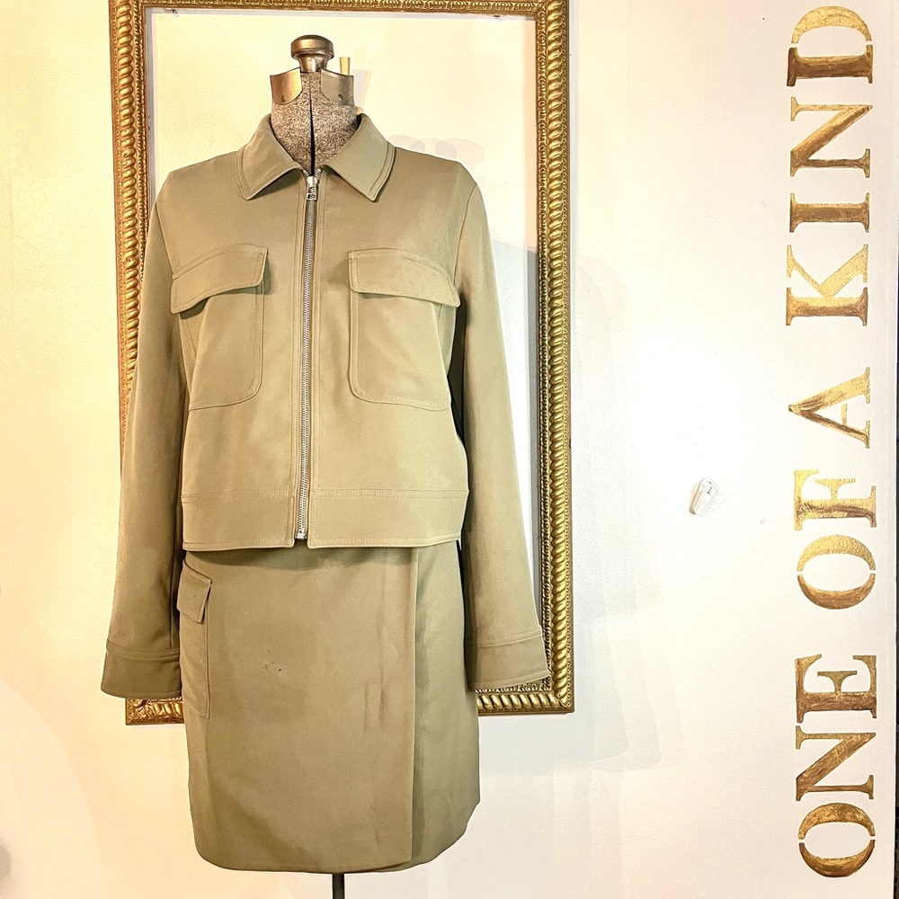 Nine West skirt suit with blazer medium